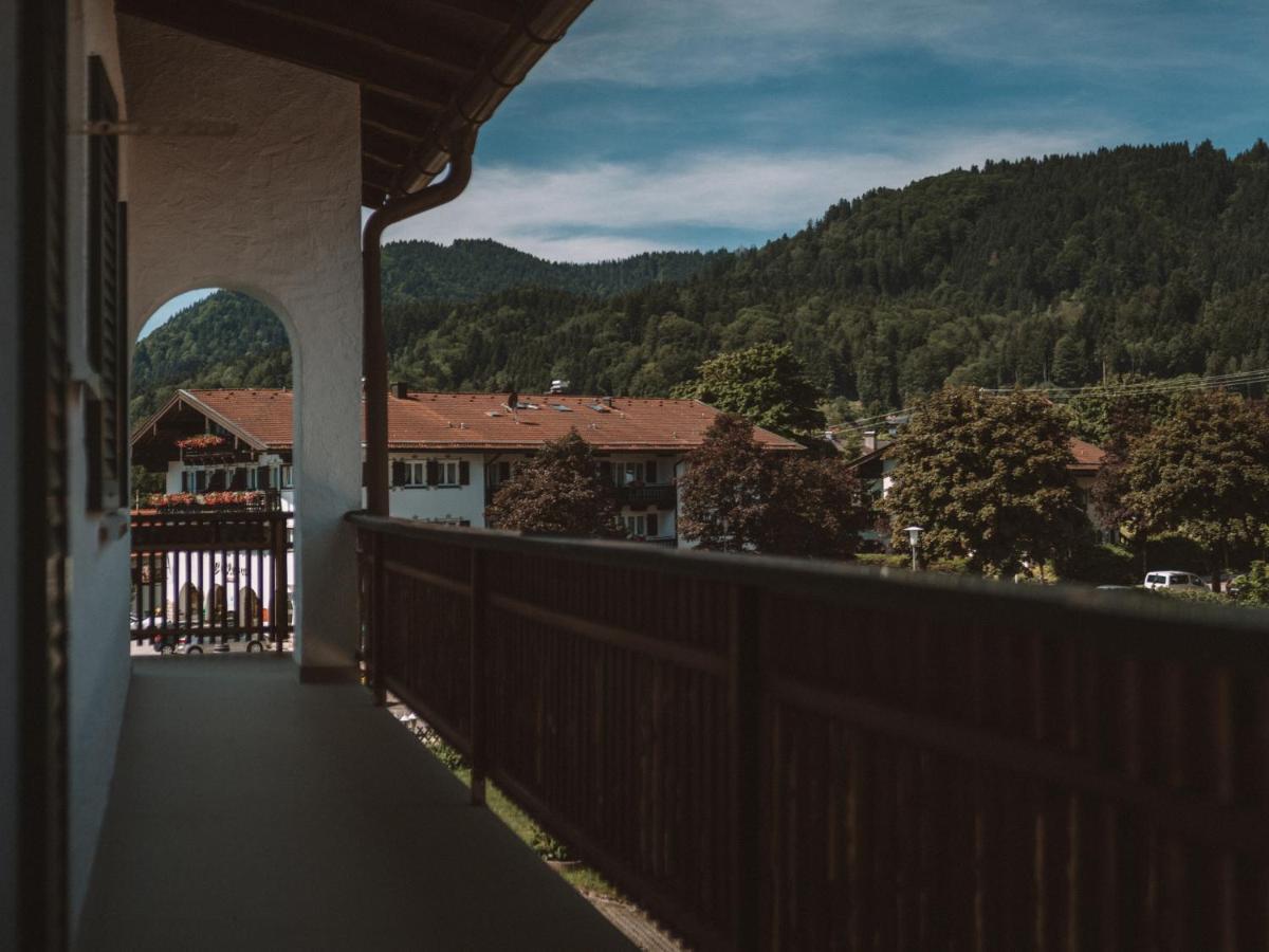 Leda Am Eck Hotel Bad Wiessee Exterior photo